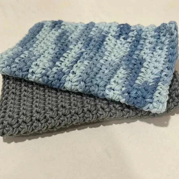Hand Crocheted Washcloth/Dishcloth - Set of 2 - Picture 3 of 5